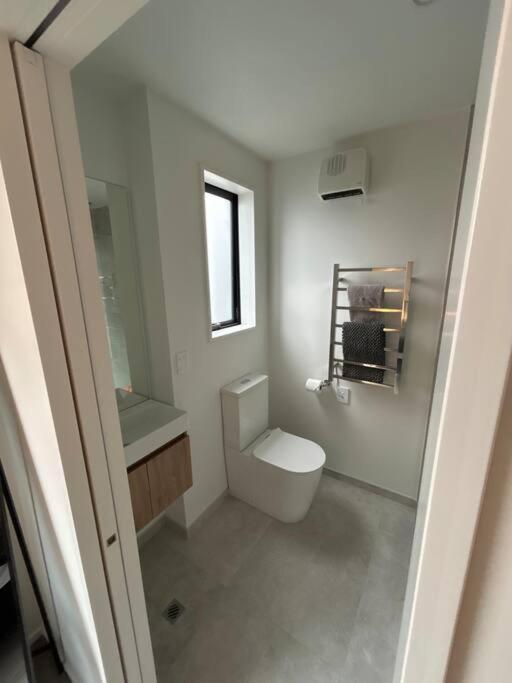 כרייסטצ'רץ' Luxury 2 Bedroom Hideout Near Cbd,Merivale Mall מראה חיצוני תמונה